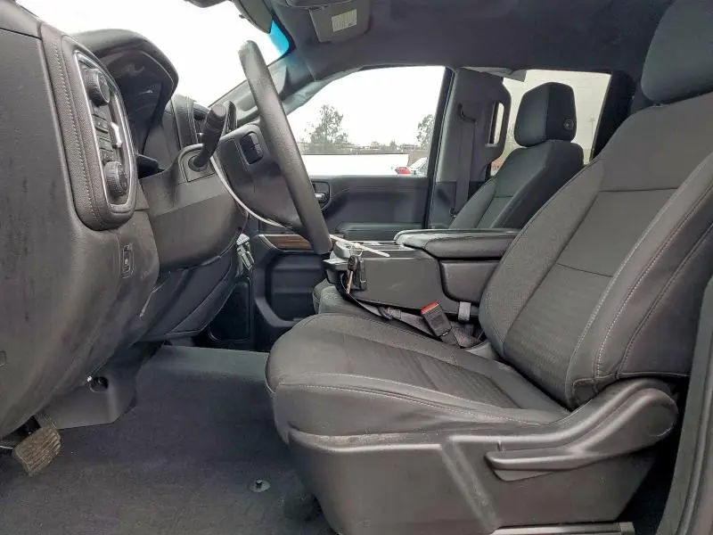 2020 CHEVROLET SILVERADO K1500 LT  