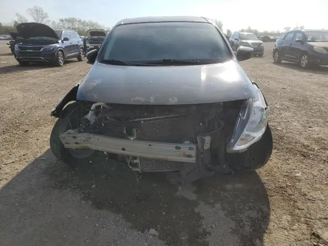 2019 NISSAN VERSA S  