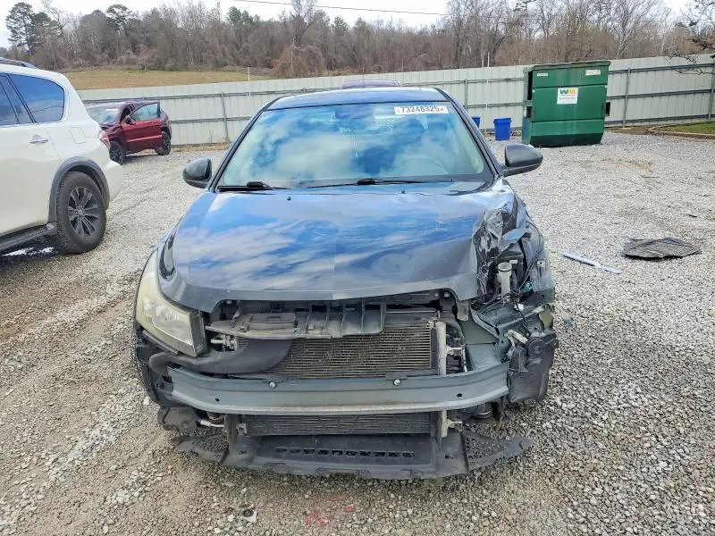 2013 CHEVROLET CRUZE LT  