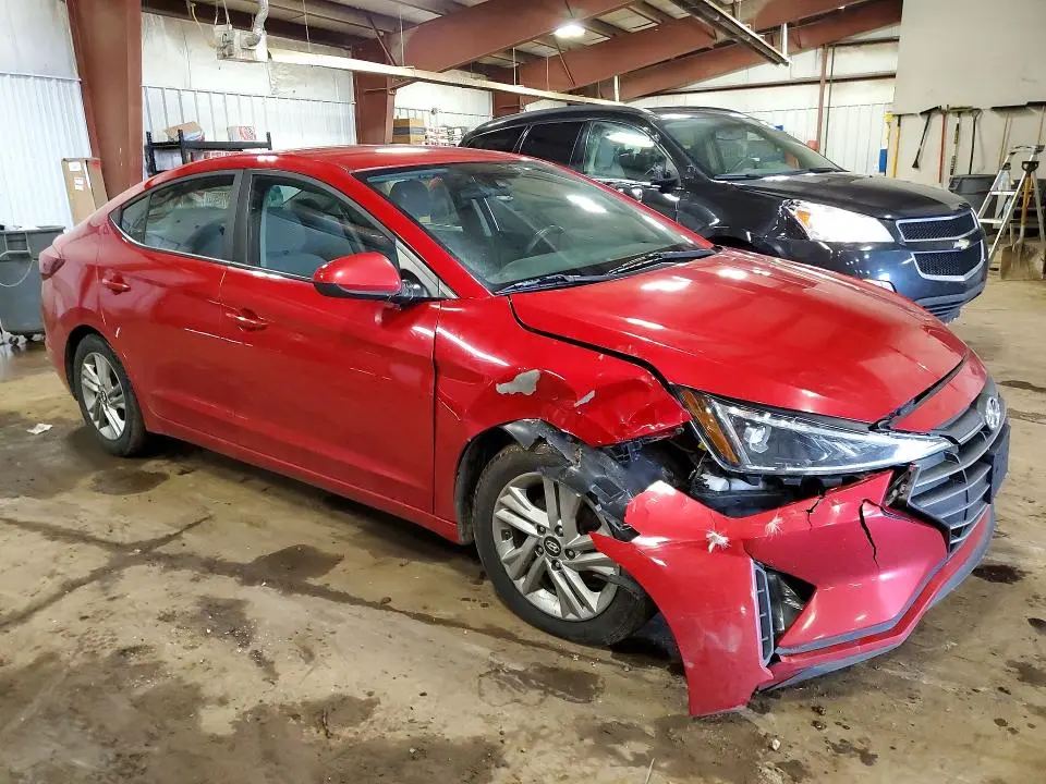 2020 HYUNDAI ELANTRA SEL  