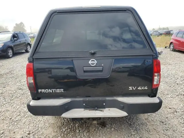 2015 NISSAN FRONTIER SV  