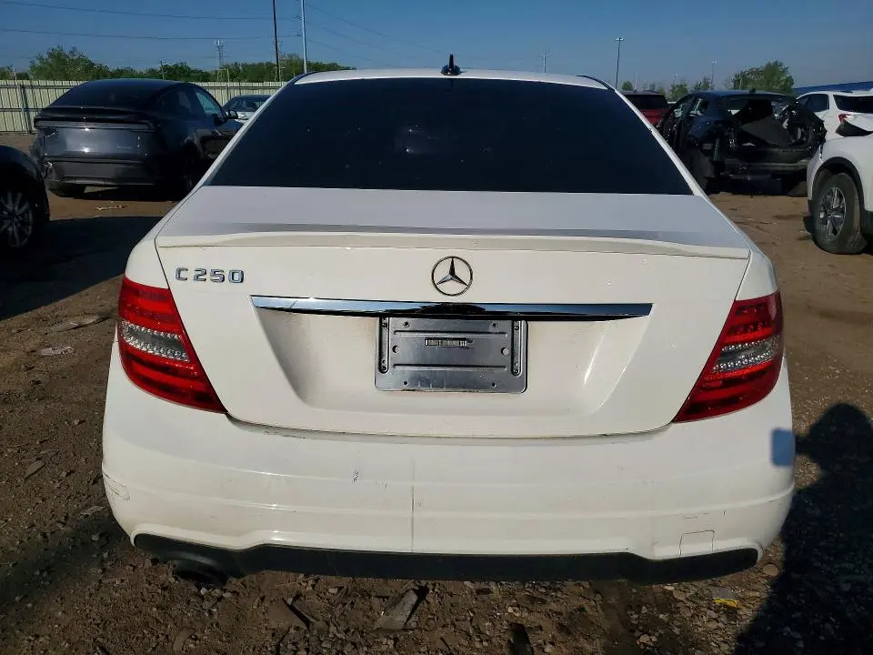 2014 MERCEDES-BENZ C 250  