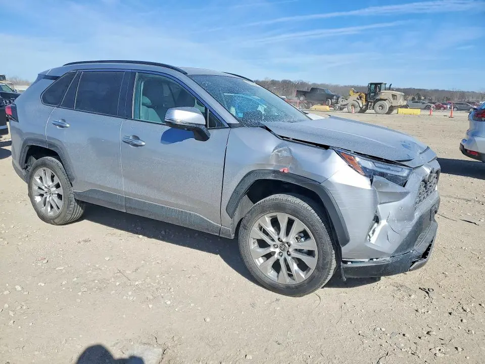2024 TOYOTA RAV4 LIMITED  