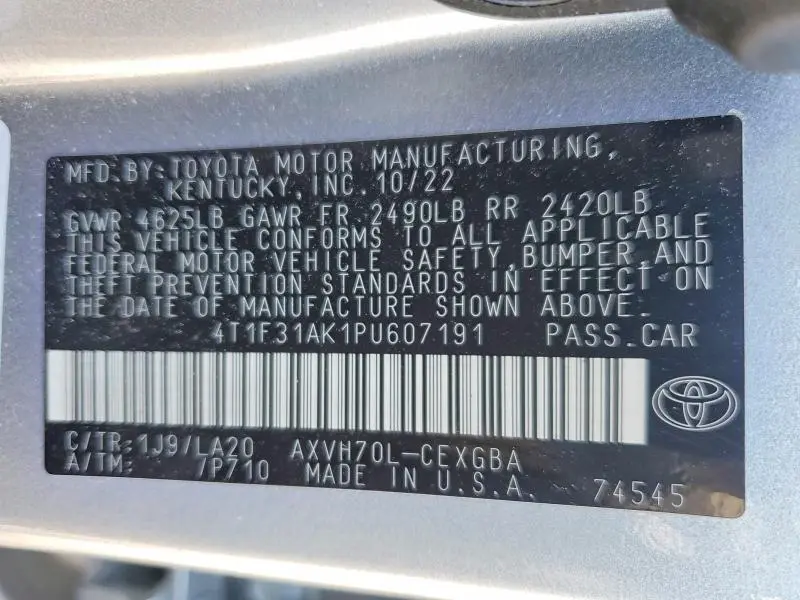2023 TOYOTA CAMRY XLE  