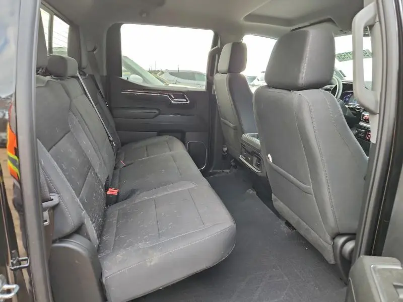 2024 CHEVROLET SILVERADO C1500 RST  