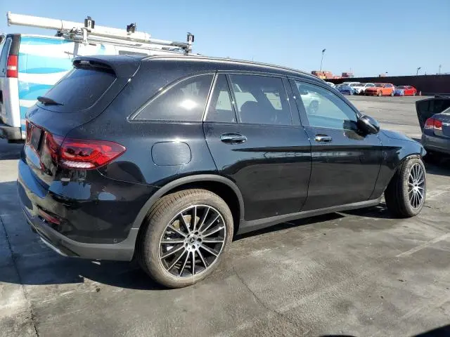 2022 MERCEDES-BENZ GLC 300  