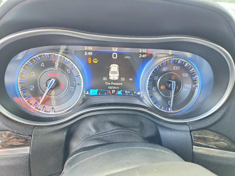 2015 CHRYSLER 300C   