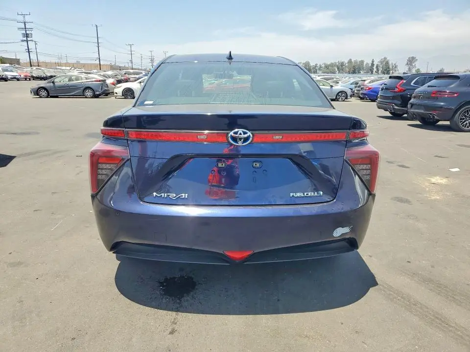 2017 TOYOTA MIRAI BASE  