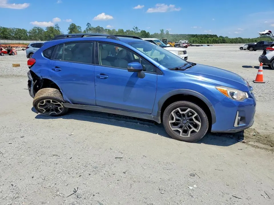 2016 SUBARU CROSSTREK LIMITED  