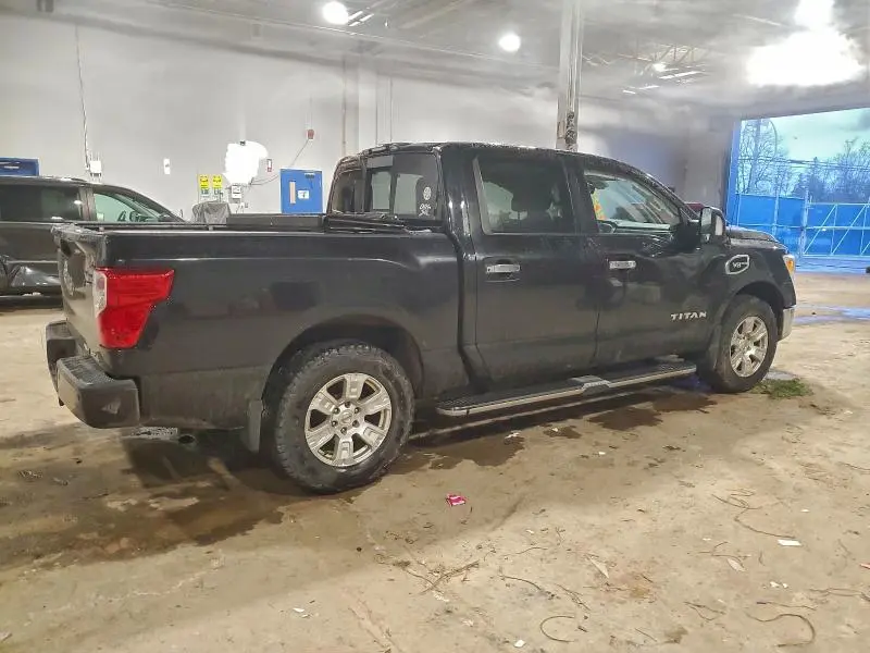 2017 NISSAN TITAN SV  