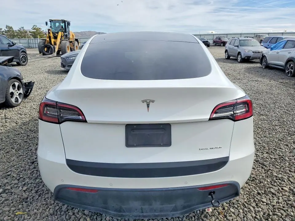 2021 TESLA MODEL Y   