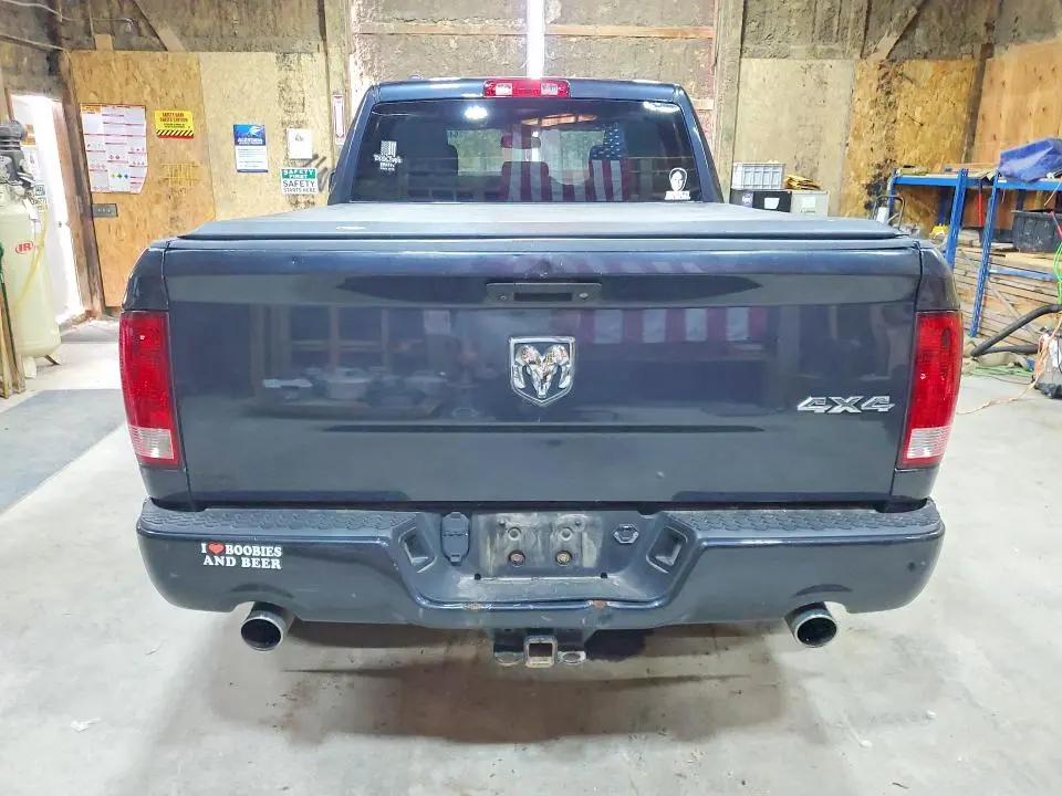 2015 RAM 1500 ST  
