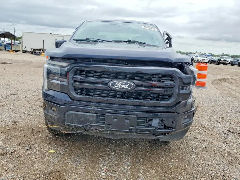 2025 FORD F150 LARIAT  