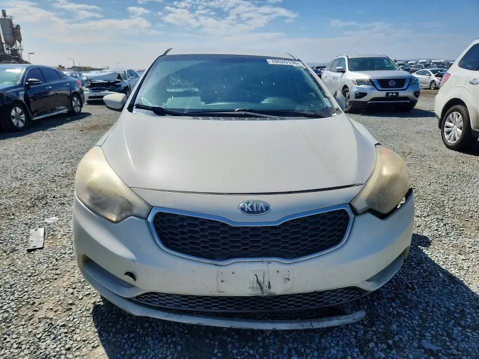 2015 KIA FORTE LX  