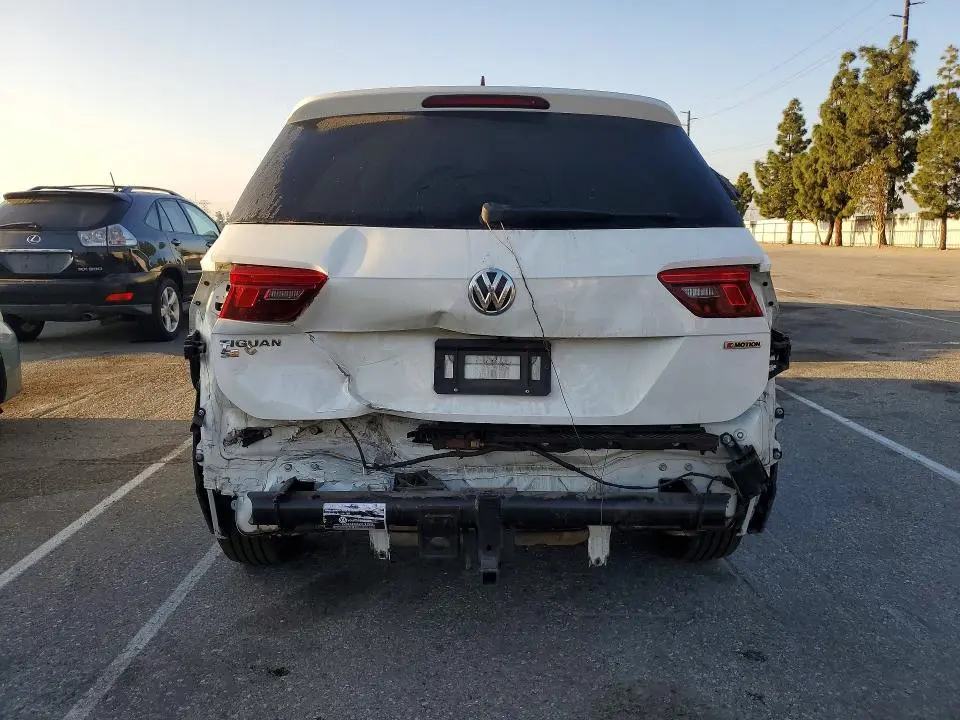 2019 VOLKSWAGEN TIGUAN SE  