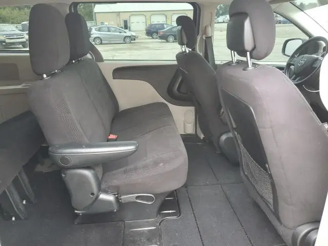 2013 DODGE GRAND CARAVAN SE  