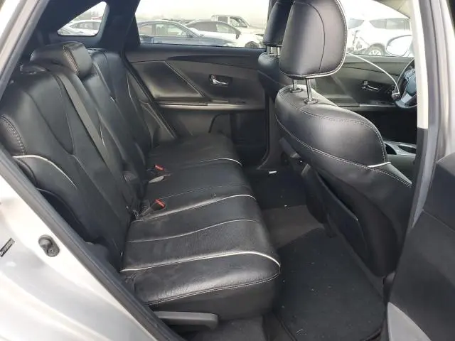 2014 TOYOTA VENZA LE  