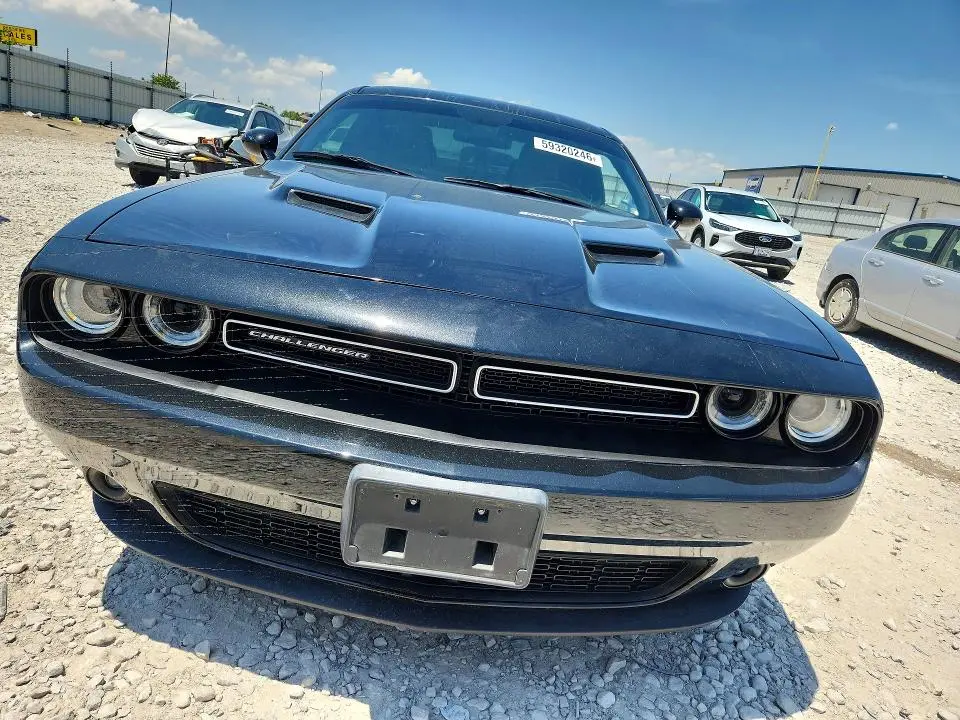2015 DODGE CHALLENGER SXT PLUS  