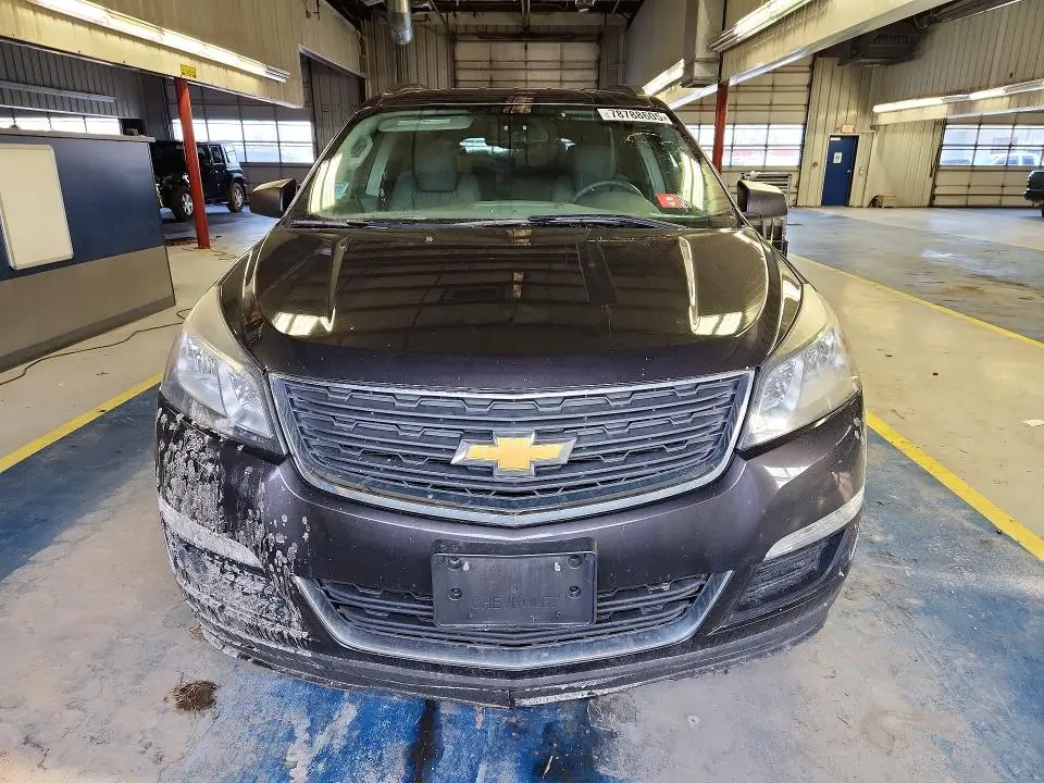2017 CHEVROLET TRAVERSE LS  