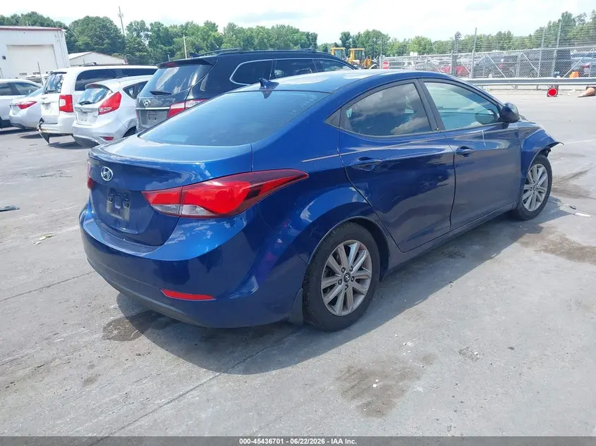 2015 HYUNDAI ELANTRA SE