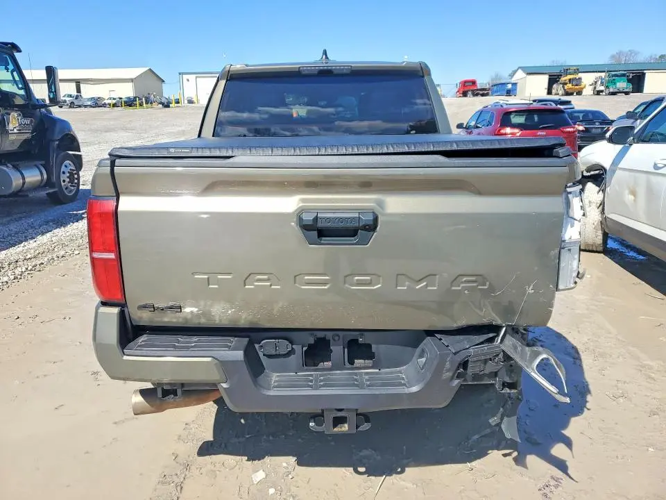 2025 TOYOTA TACOMA TRD SPORT  