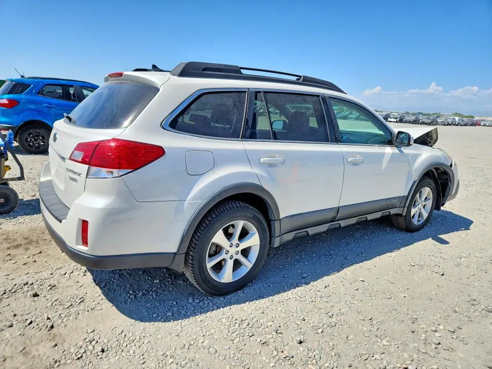 2013 SUBARU OUTBACK 3.6R LIMITED  