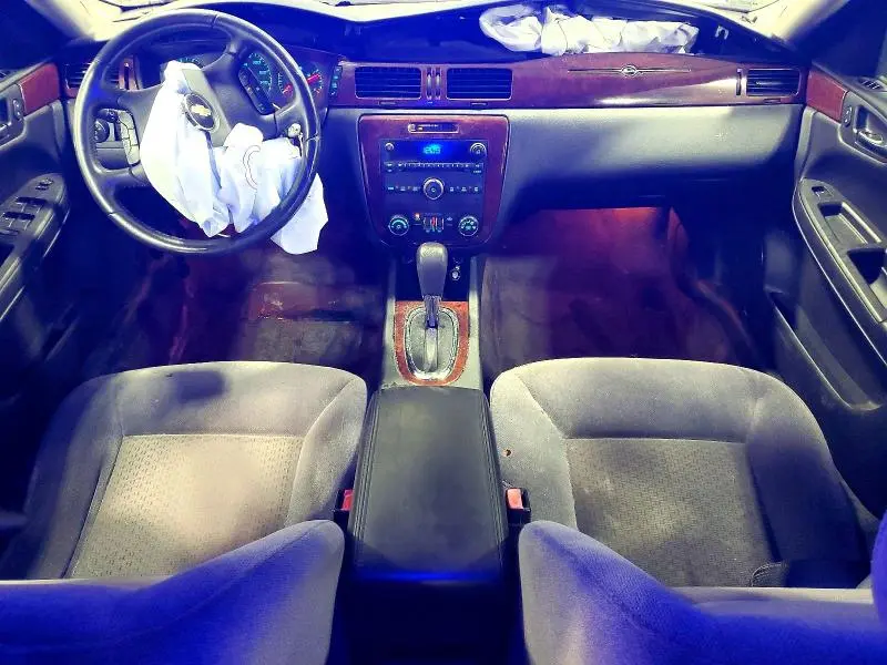 2010 CHEVROLET IMPALA LT  