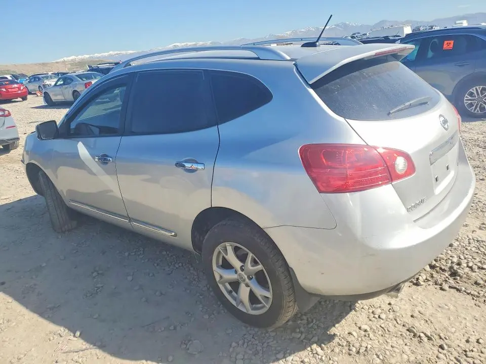 2011 NISSAN ROGUE S  