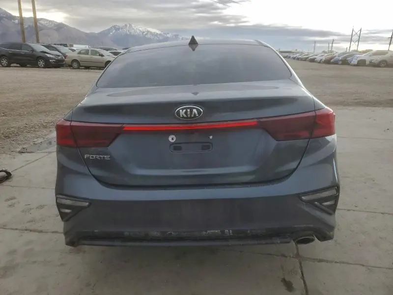2019 KIA FORTE FE  