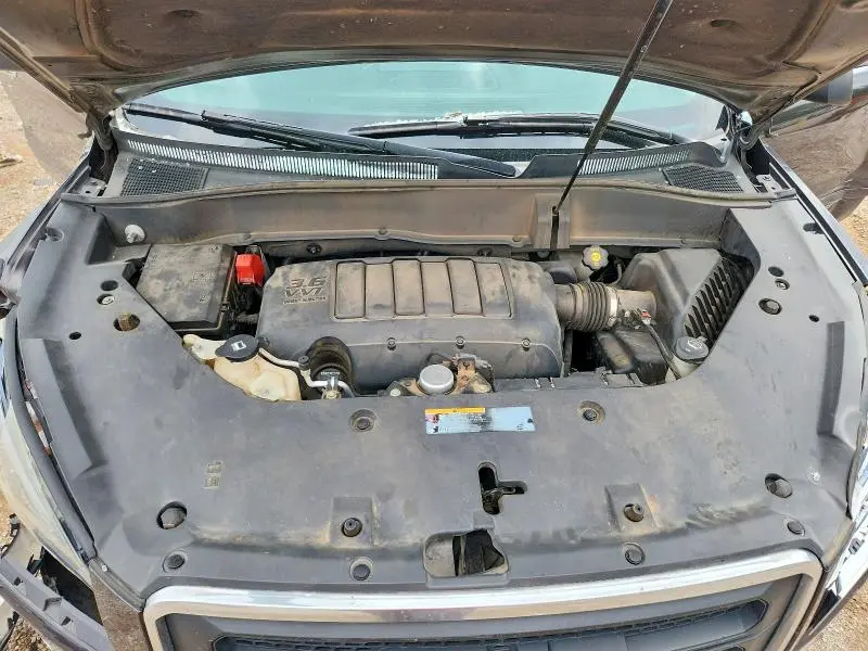 2013 GMC ACADIA SLE  