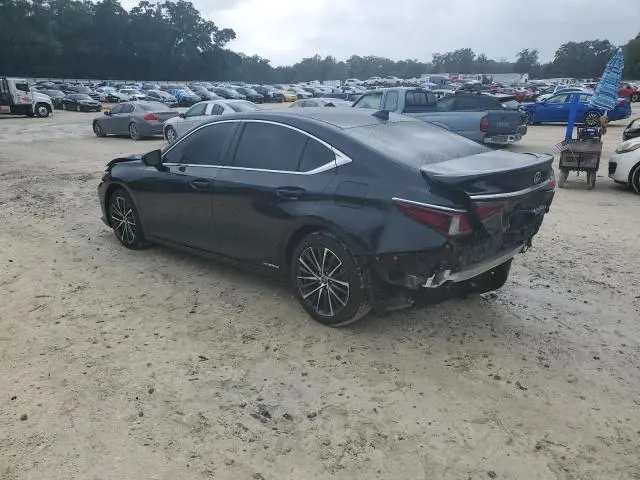 2022 LEXUS ES 300H BASE  