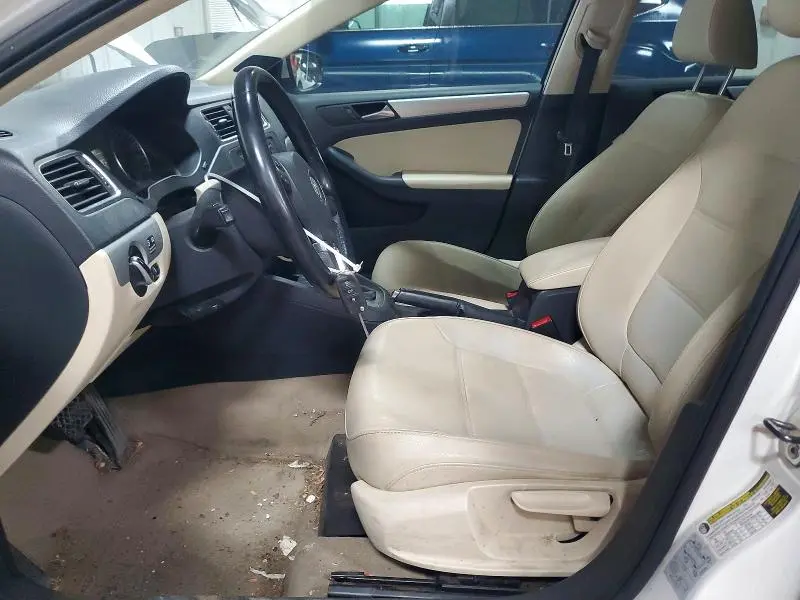 2012 VOLKSWAGEN JETTA TDI  