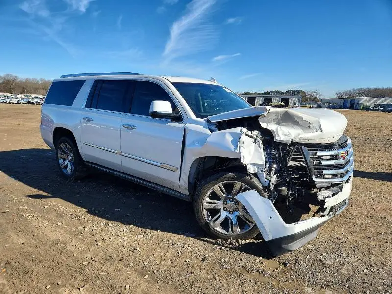 2017 CADILLAC ESCALADE ESV PREMIUM LUXURY  