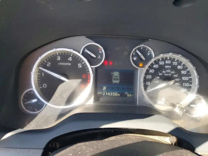 2017 TOYOTA TUNDRA CREWMAX SR5  