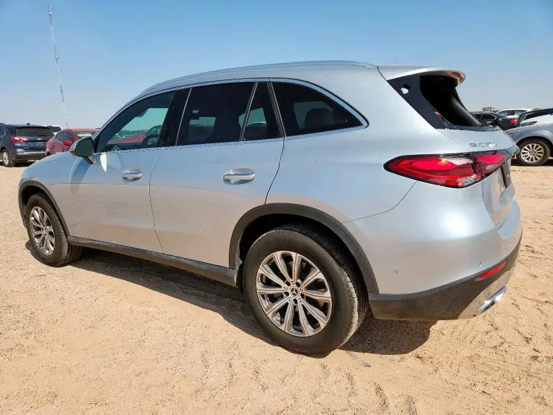2025 MERCEDES-BENZ GLC 300  