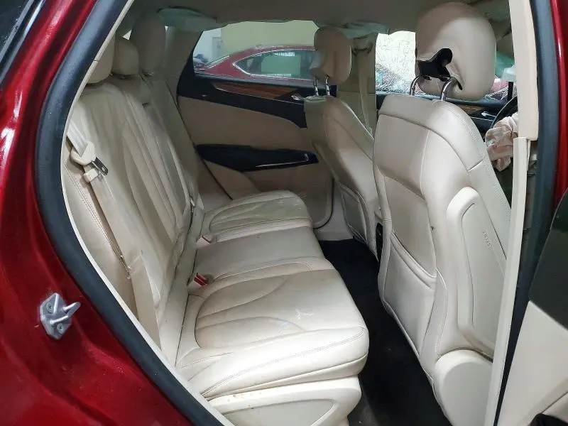 2015 LINCOLN MKC   
