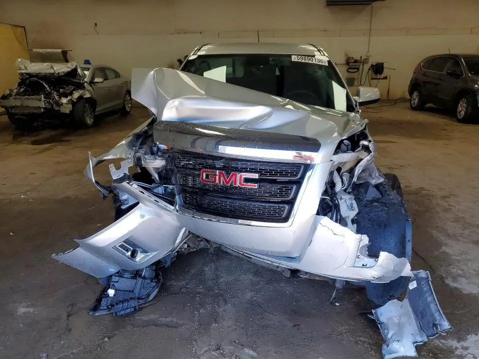 2015 GMC TERRAIN SLE  