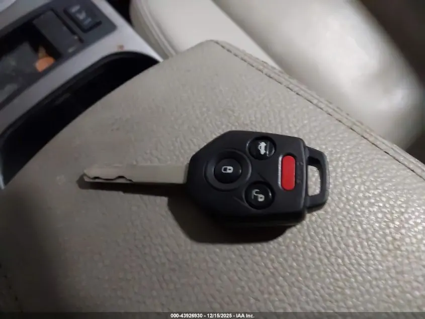 2010 SUBARU OUTBACK 2.5I LIMITED