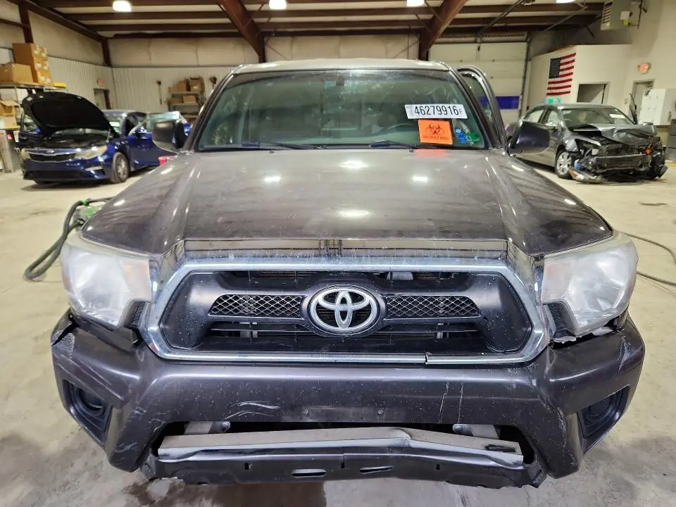 2015 TOYOTA TACOMA BASE  
