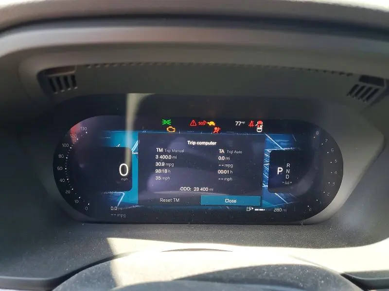 2025 VOLVO XC60 PLUS  