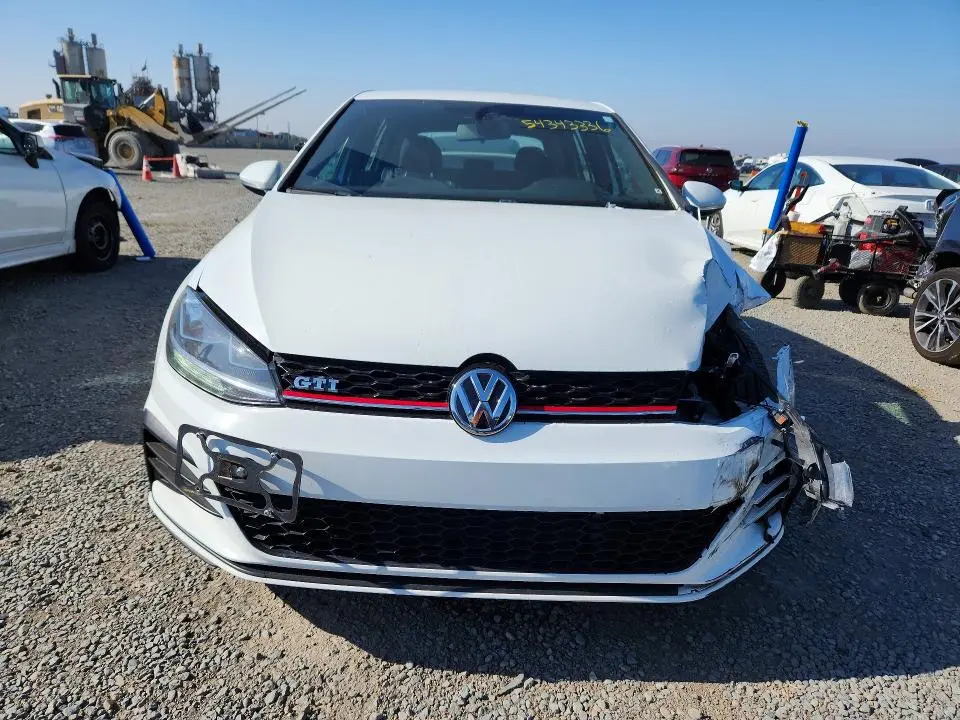 2018 VOLKSWAGEN GTI S  