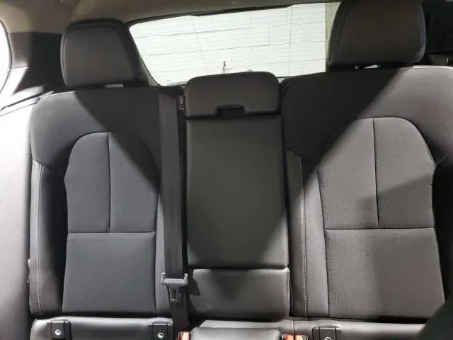 2020 VOLVO XC40 T5 MOMENTUM  
