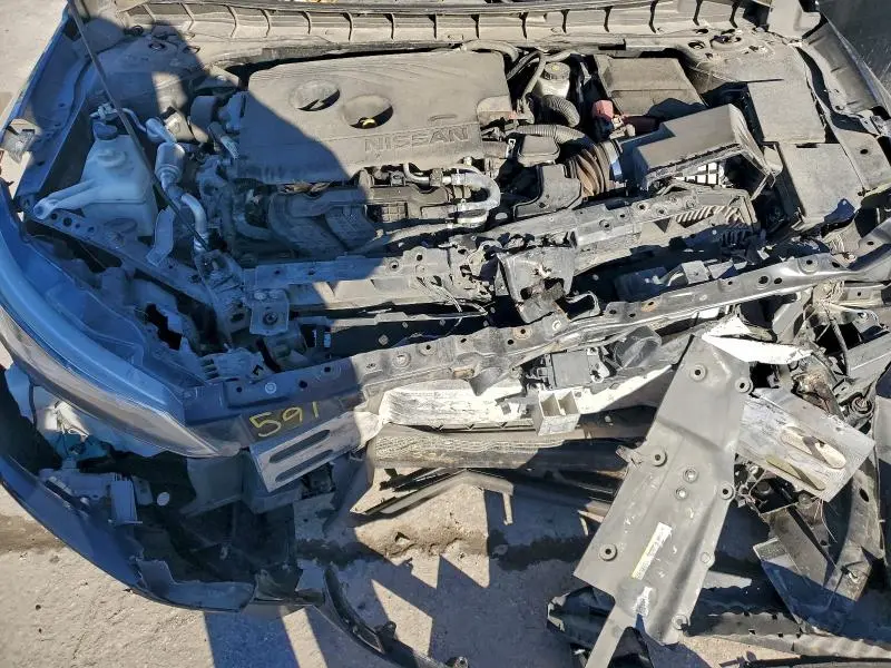 2019 NISSAN ALTIMA SR  