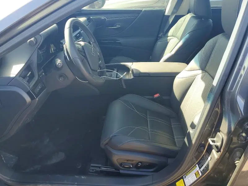 2025 LEXUS ES 350 ULTRA LUXURY  