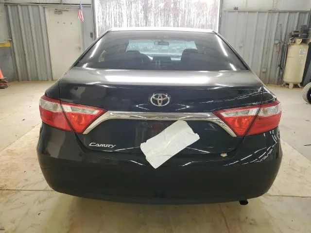 2016 TOYOTA CAMRY LE  