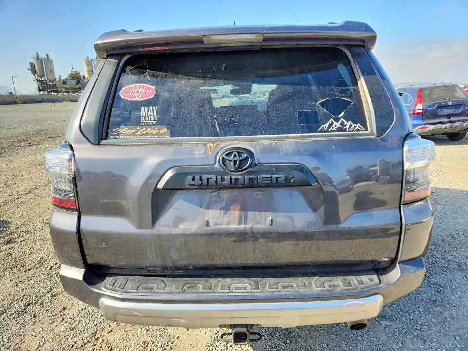 2022 TOYOTA 4RUNNER TRD OFF-ROAD PREMIUM  