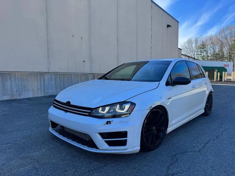 2016 VOLKSWAGEN GOLF R   