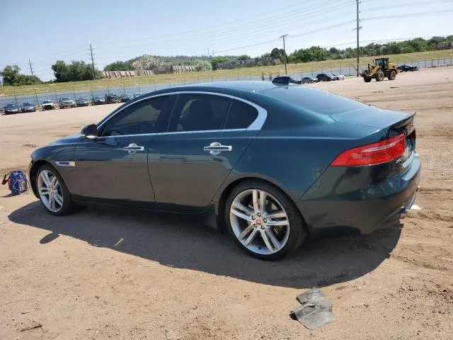 2017 JAGUAR XE PRESTIGE  