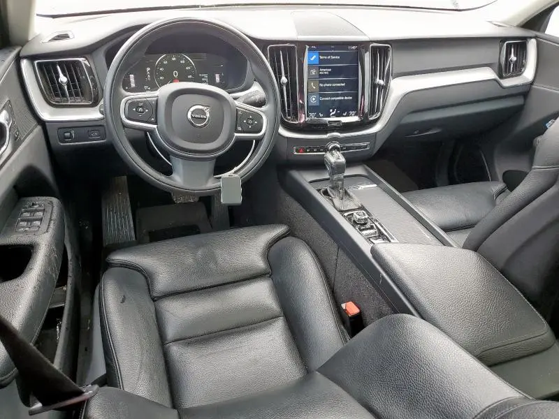 2019 VOLVO XC60 T5 MOMENTUM  