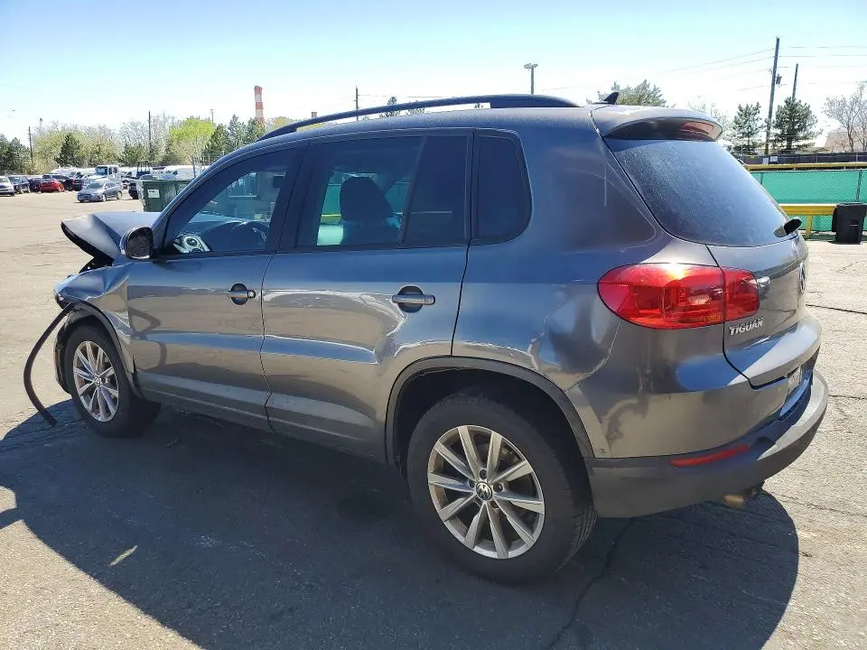 2015 VOLKSWAGEN TIGUAN S  